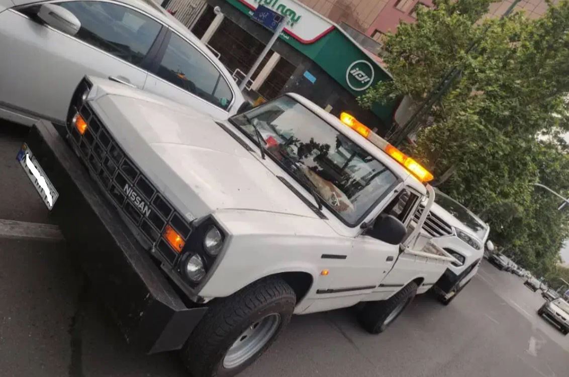 امدادخودرو یدک کش نیسان جرثقیل چرخگیر کل شیراز - ماشین خارجی
