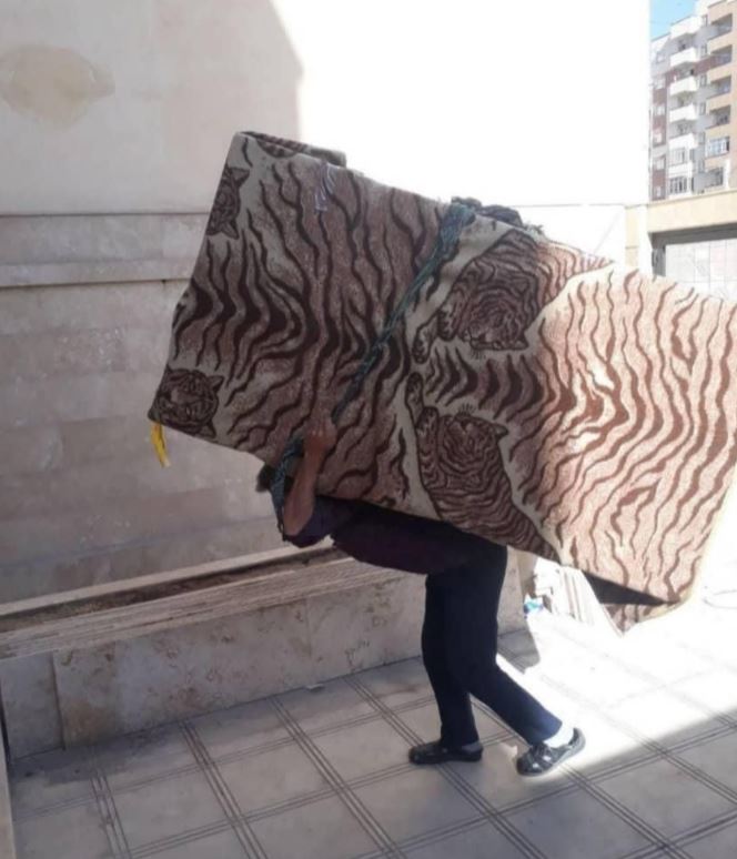 باربری وانت نیسان بار تلفنی اسبابکشی کارگر اتوبار در شیراز