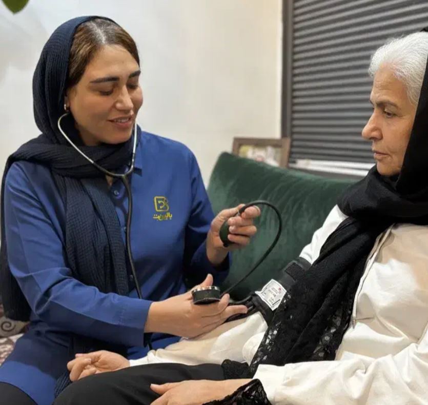 ویزیت پزشک تزریقات وصل سرم پرستار پانسمان در منزل محله معالی آباد شیراز - پرستار